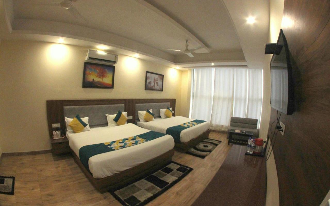 Hotel The Royal Bhumesh Katra  Esterno foto
