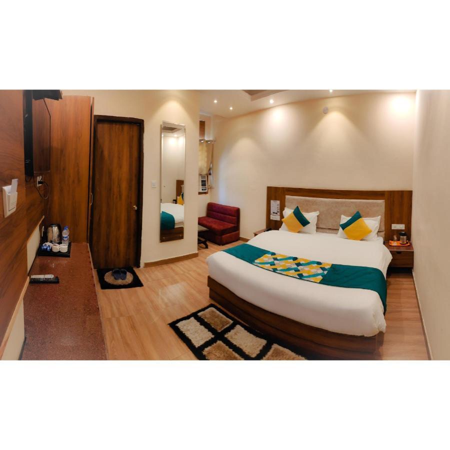 Hotel The Royal Bhumesh Katra  Esterno foto