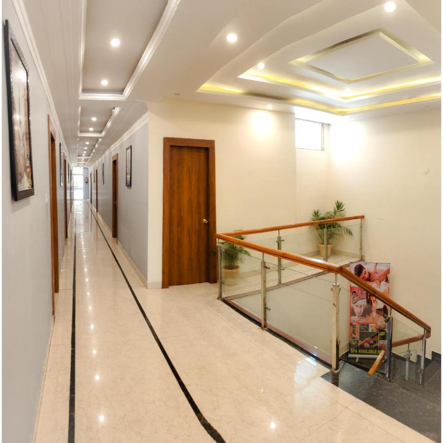 Hotel The Royal Bhumesh Katra  Esterno foto